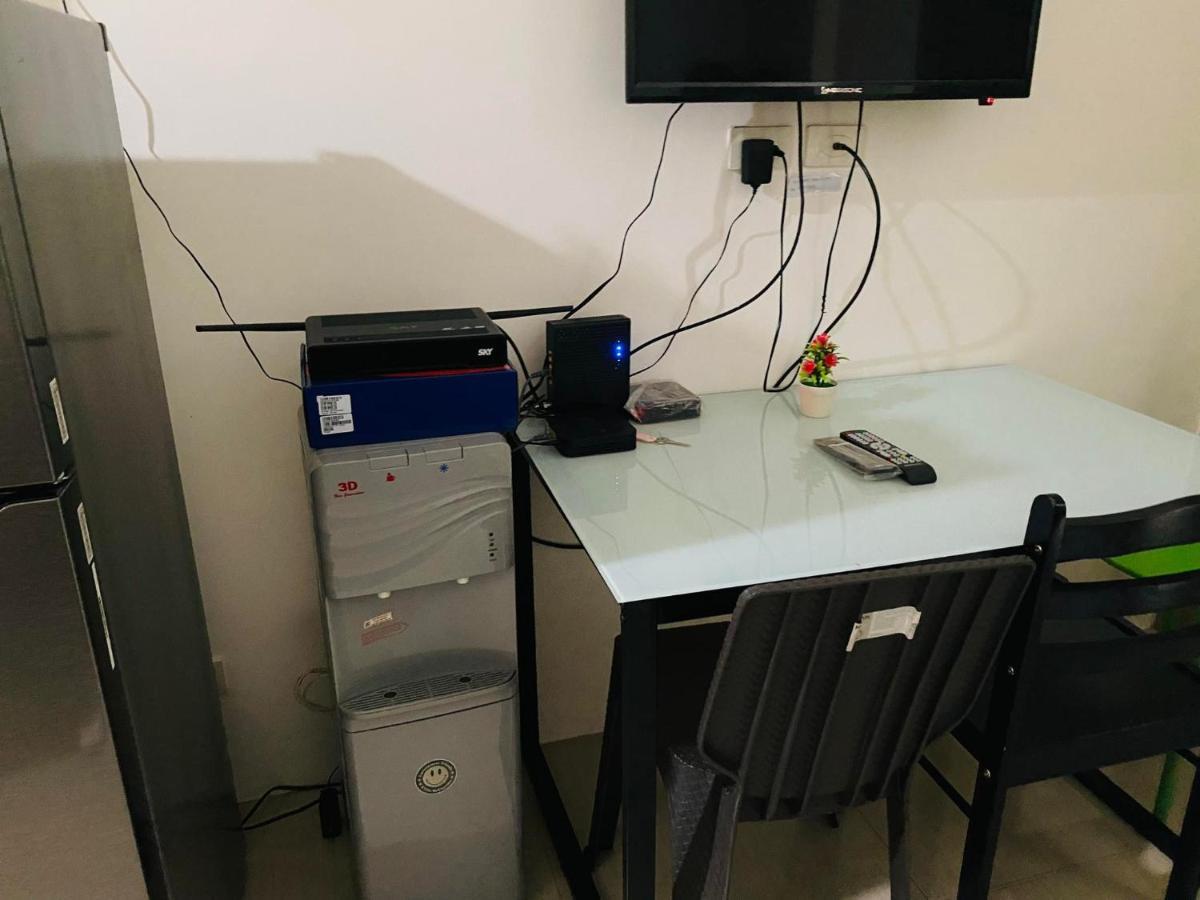Shore Residence D7 Near Mall Of Asia & Airport Маніла Екстер'єр фото